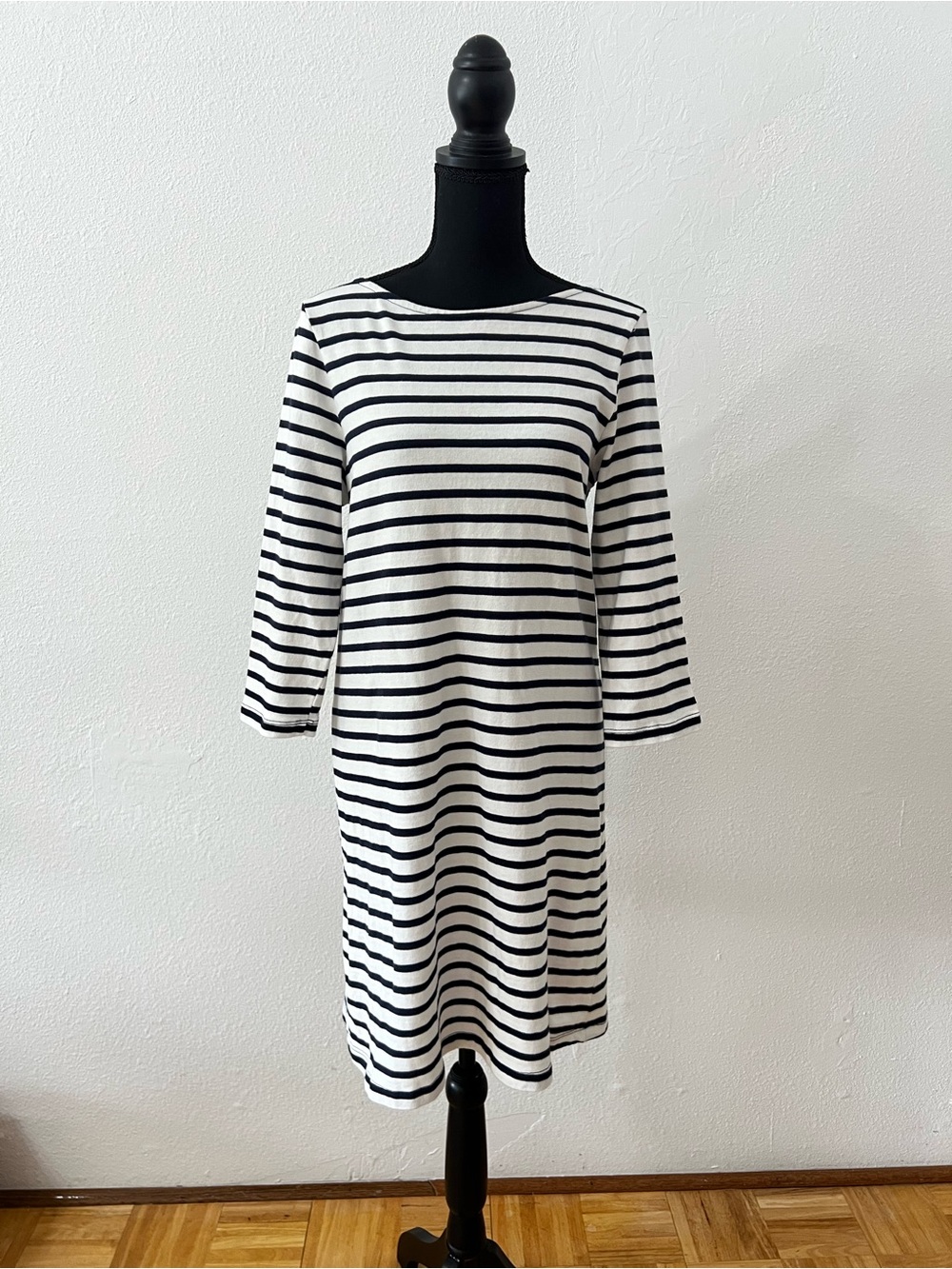 Amour Vert Women’s Size Medium Striped Dress 3/4 Sleeve Preppy Nautical Beach